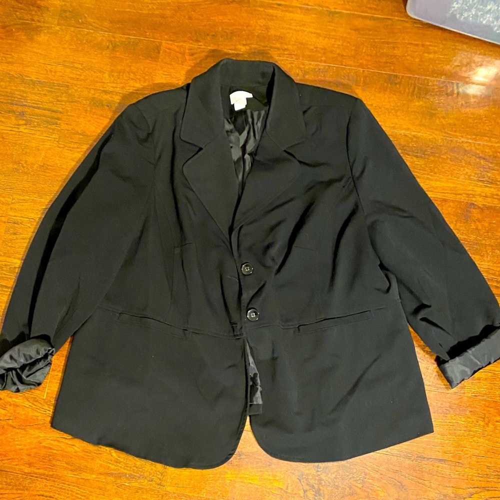 Black blazer ☀️
